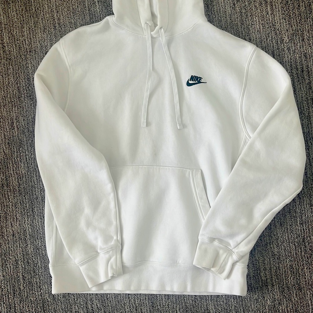 white nike hoodie